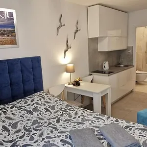 Flou Przystan Letnica 2, Plaza 700m Gdańsk